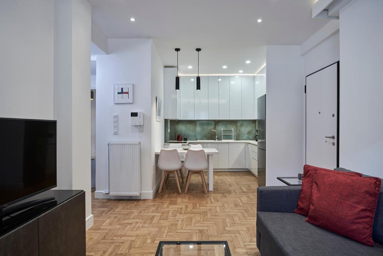 Hilton-Ilisia Park 2Bd Elite Living Apartment Атина Екстериор снимка
