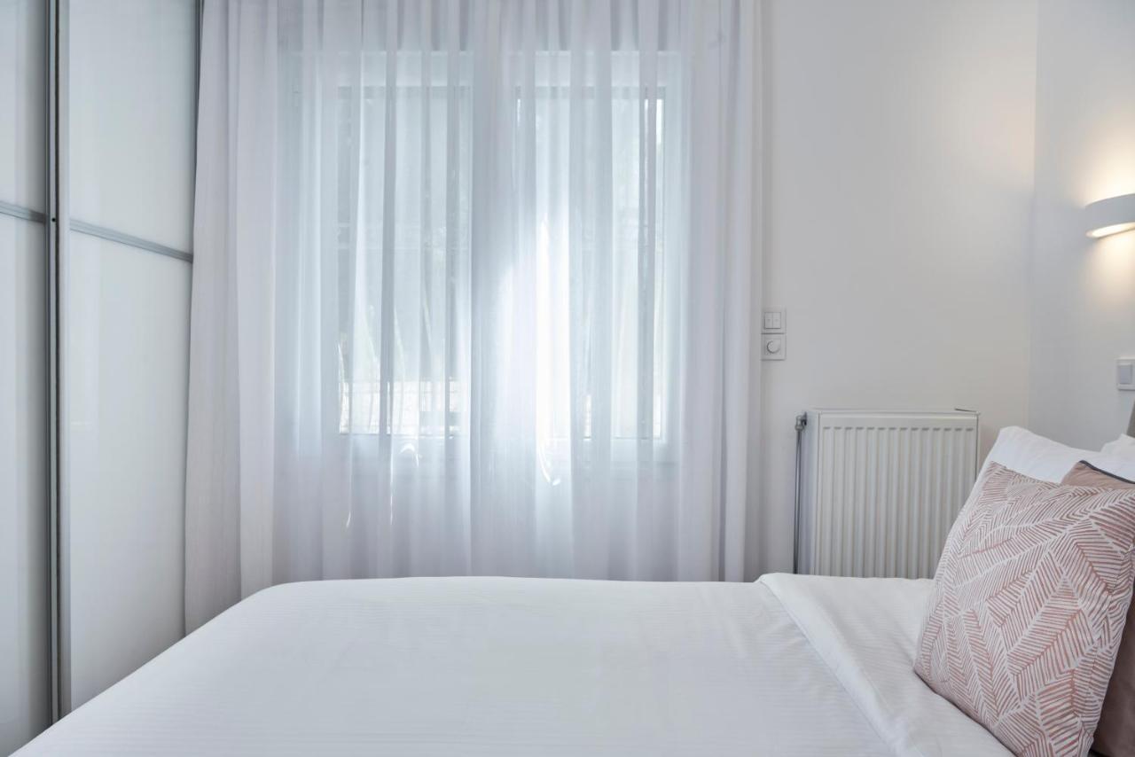 Hilton-Ilisia Park 2Bd Elite Living Apartment Атина Екстериор снимка