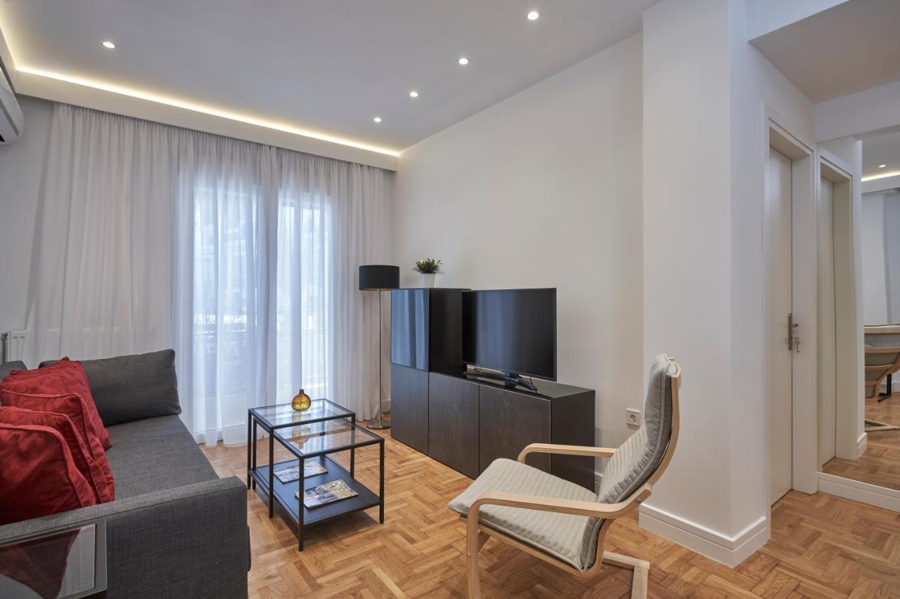 Hilton-Ilisia Park 2Bd Elite Living Apartment Атина Екстериор снимка